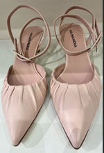 Load image into Gallery viewer, Slingback
