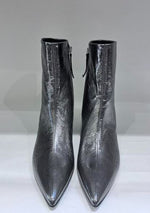 Load image into Gallery viewer, Halmanera Boots
