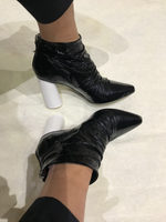 Load image into Gallery viewer, Halmanera Ankle Boots
